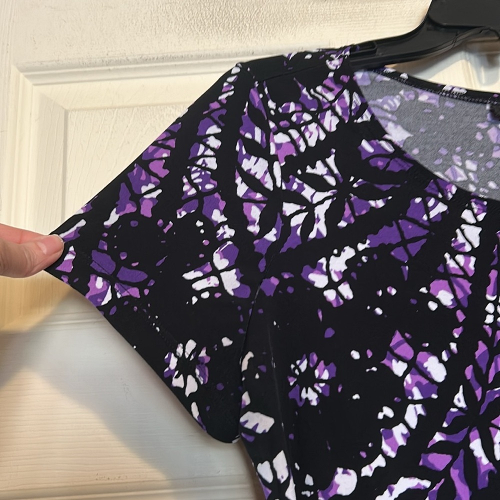 East 5th Purple and Black Top Size Medium - Picture 5 of 8